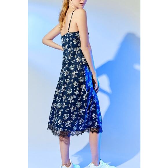 Kenzie Francescas Women Satin Floral Midi Slip Dress Medium Navy Lace Side Slit - Picture 3 of 13
